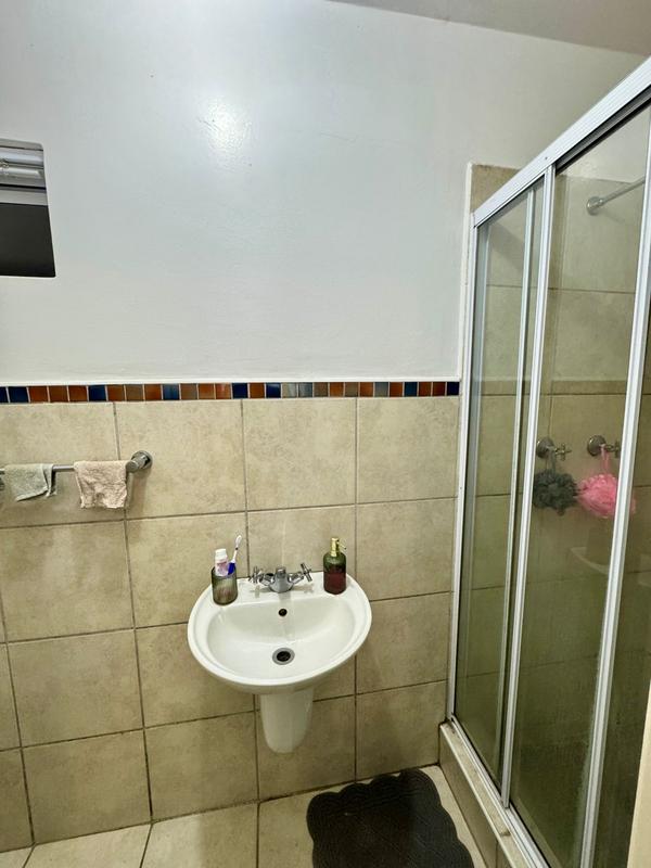 2 Bedroom Property for Sale in Grahamstown Eastern Cape